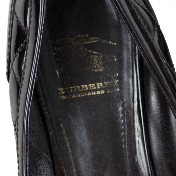 BURBERRY Vintage Black Patent Quilted Buckle Flats - Picture 8 of 11